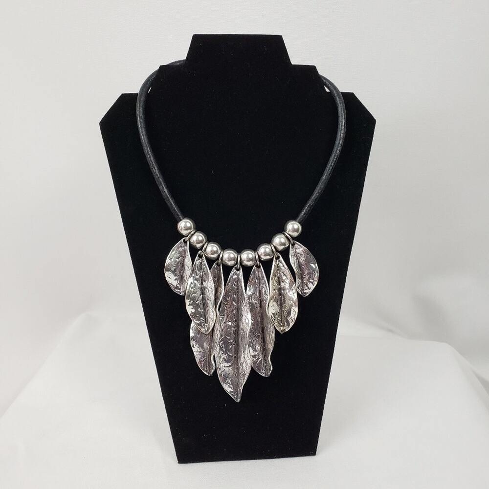 Touch of Style "Leaves"  silvertone statement necklace
